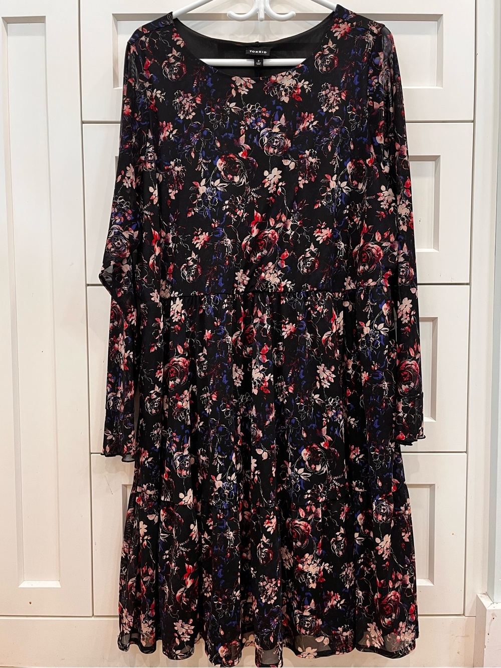 Torrid Floral Mesh Overlay Long Sleeve Midi Dress Like New